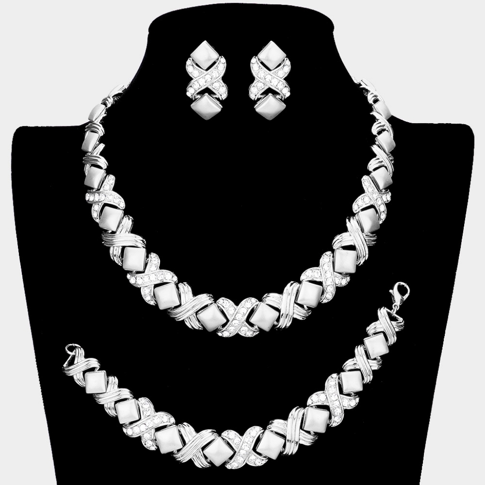 Silver 3 Piece XO Crystal Necklace Jewelry Set Rhinestone Statement Chain XOXO